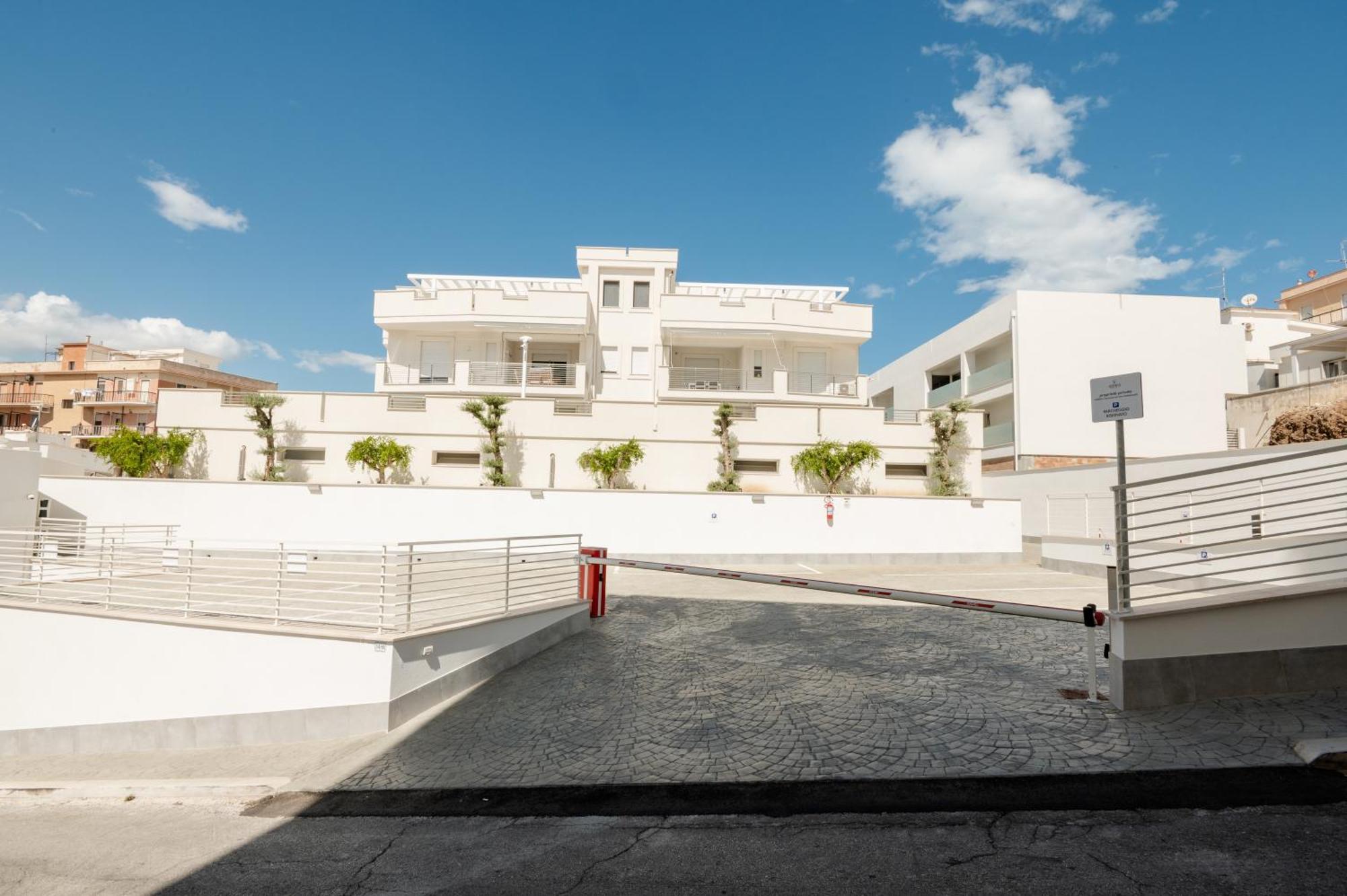 Agora Vieste Rooms & Apartments Exterior photo